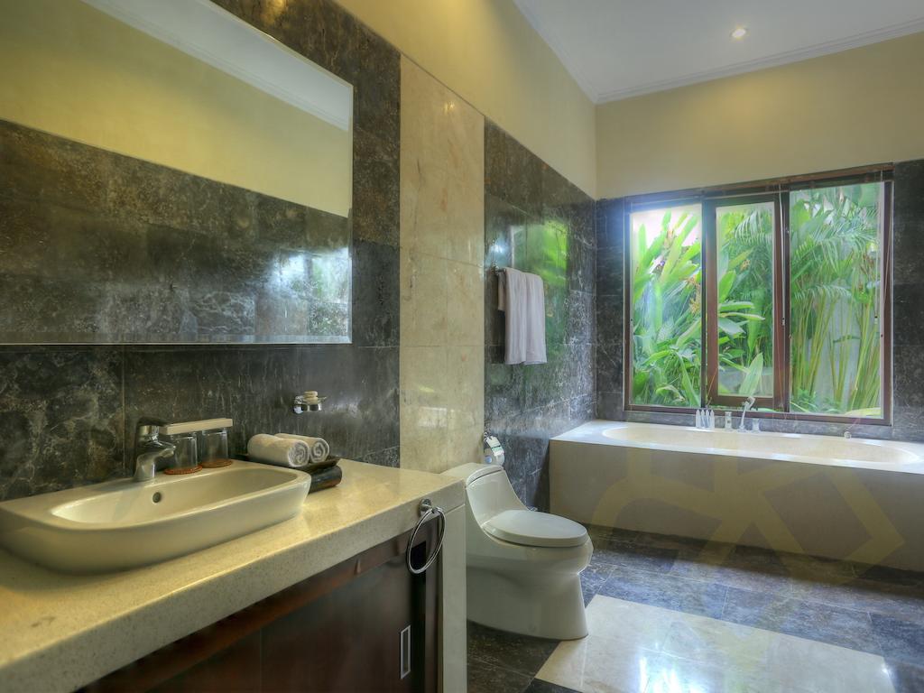 Villa Fanisa Kuta  Ruang foto